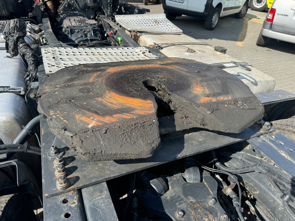 фото №3, Суппорт низкие 14 cm iveco stralis hi-way xp 2017 rok