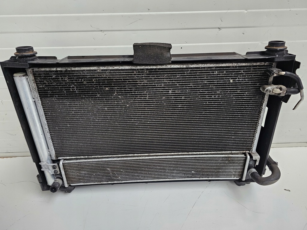 фото №10, Pas передний радиатор toyota prius iii plus + lift гибрид