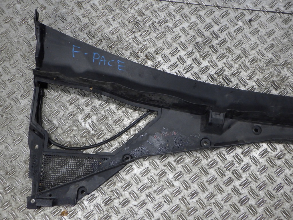 фото №7, Jaguar f-pace жабо пластиковий