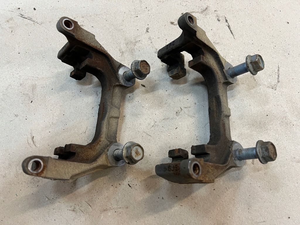 фото №1, Honda civic x 17- скоба суппорт задняя задние