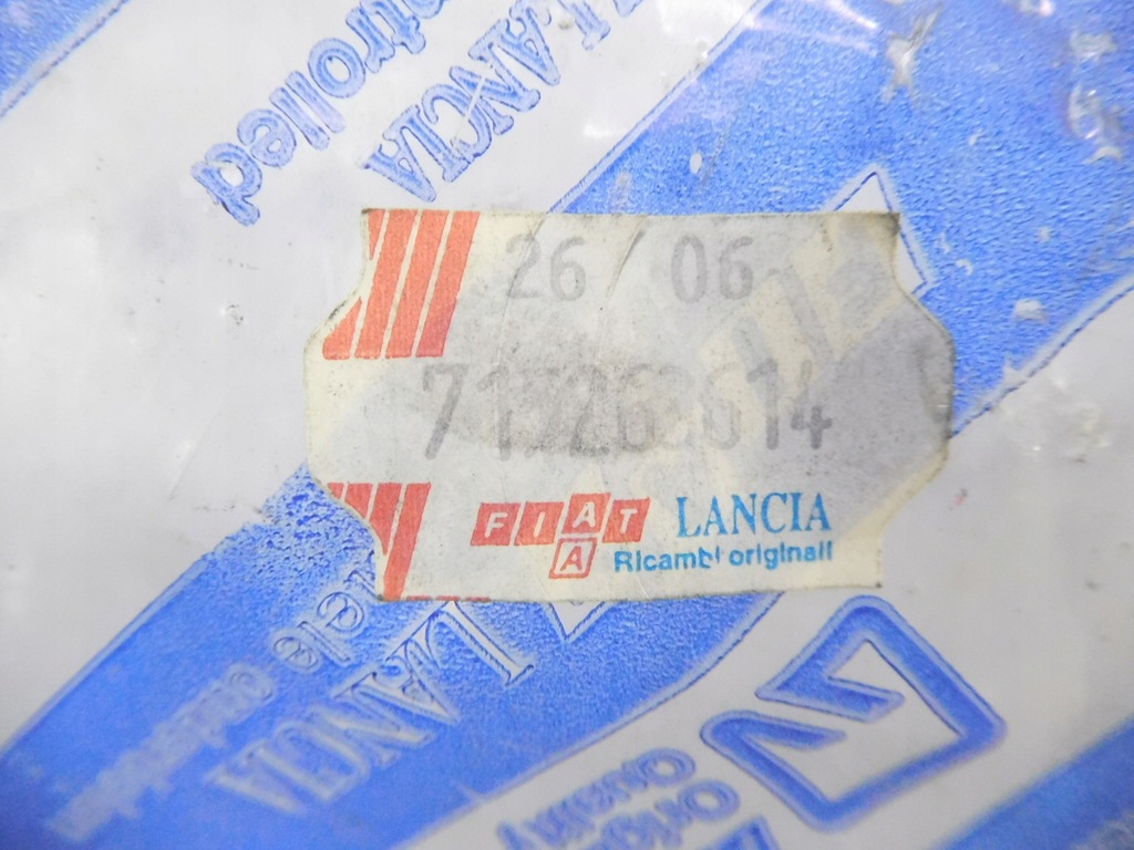 фото №7, Захист, дверцята багажника fiat bravo оригінальний номер 715263614