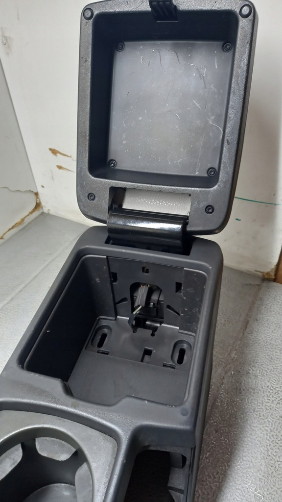 фото №8, Туннель средний volvo v50