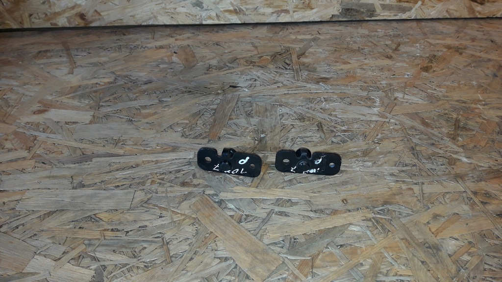 фото №3, Peugeot 1007 2006 r ригель засов дверь