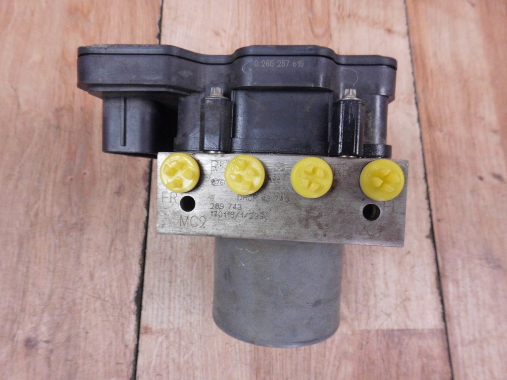 фото №1, Mazda cx3 насос abs 0265257619 dh0r 43 7a0