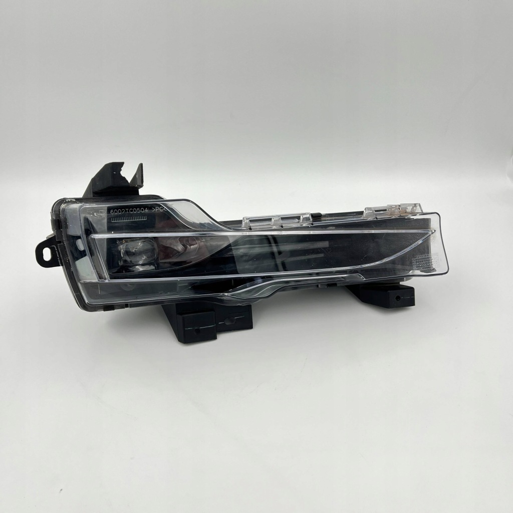 Купити Tesla model 3 протитуманна фара led правий перед 107739600d