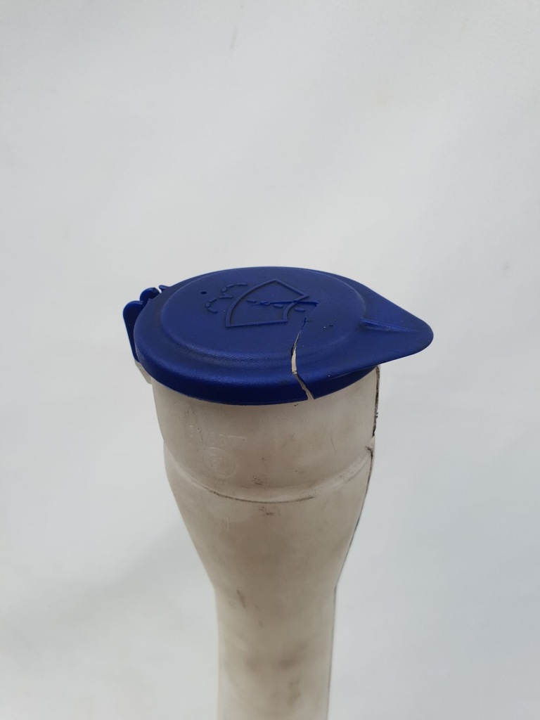 фото №5, Peugeot 3008 09-13 бачок омивача перед