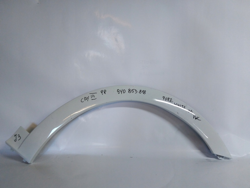 фото №1, Porsche оригинальный номер 9y0853818 молдинг крыла