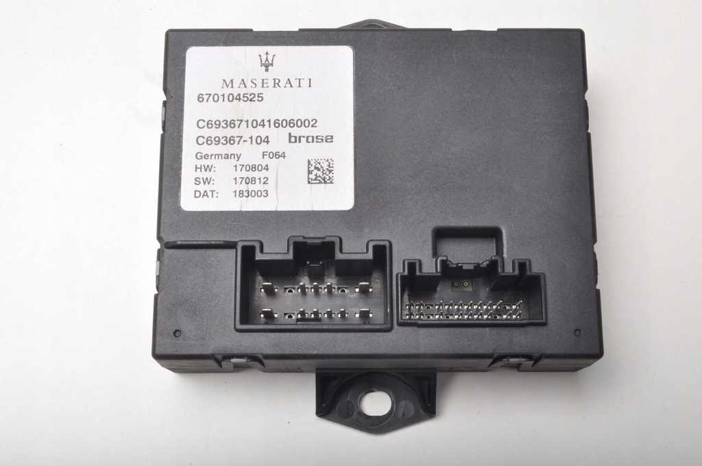 фото №1, Maserati levante sq4 модуль крышки 670104525 19r