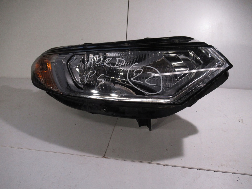 фото №1, Ford ecosport 12- лампа права 1513w029bh