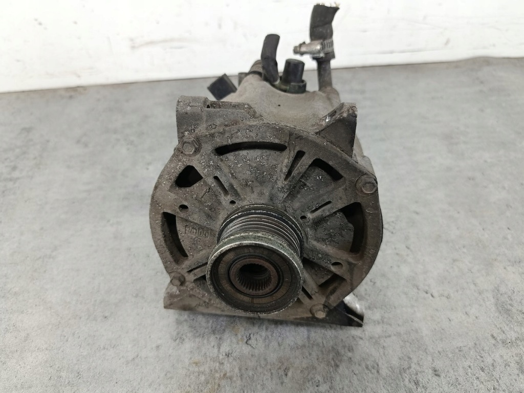 Генератор водяний mercedes klasa a w168 a6681540202 2542771b sg15l026 valeo в Україні