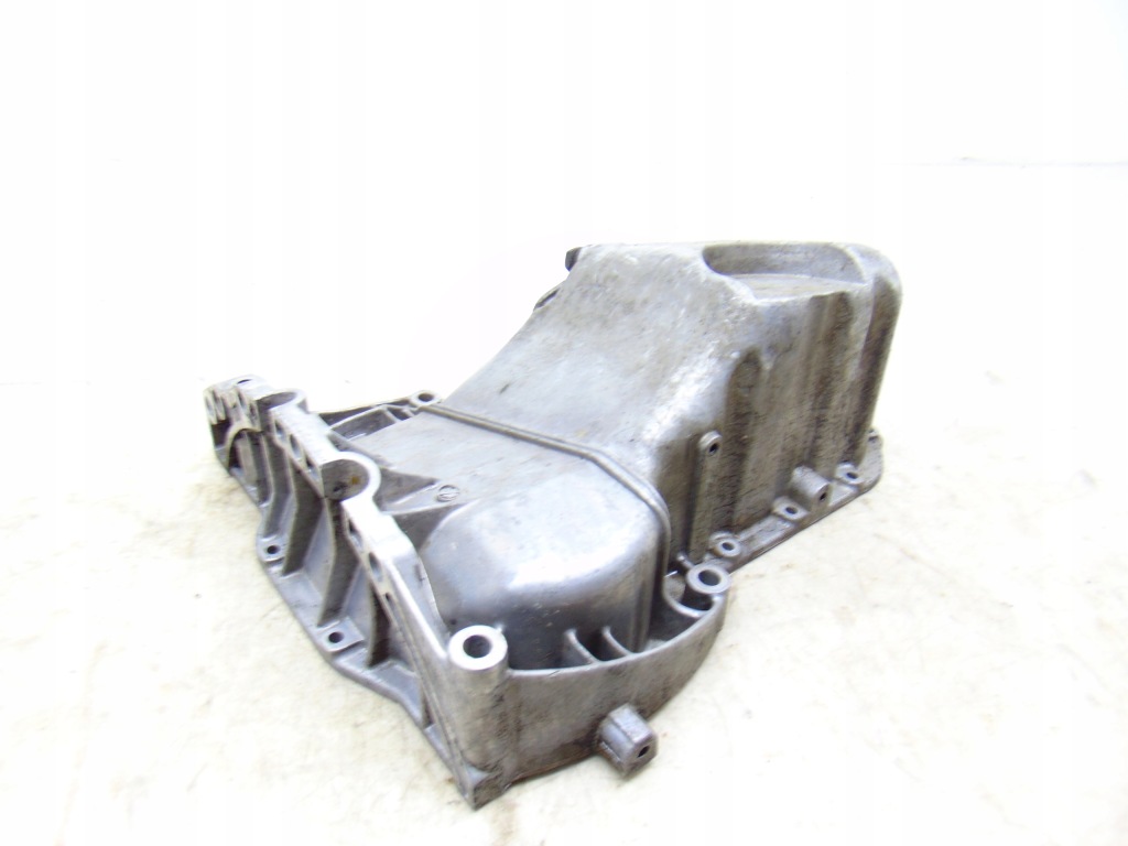 Купить Поддон масла масляная vw passat b5 1.8t 058103603