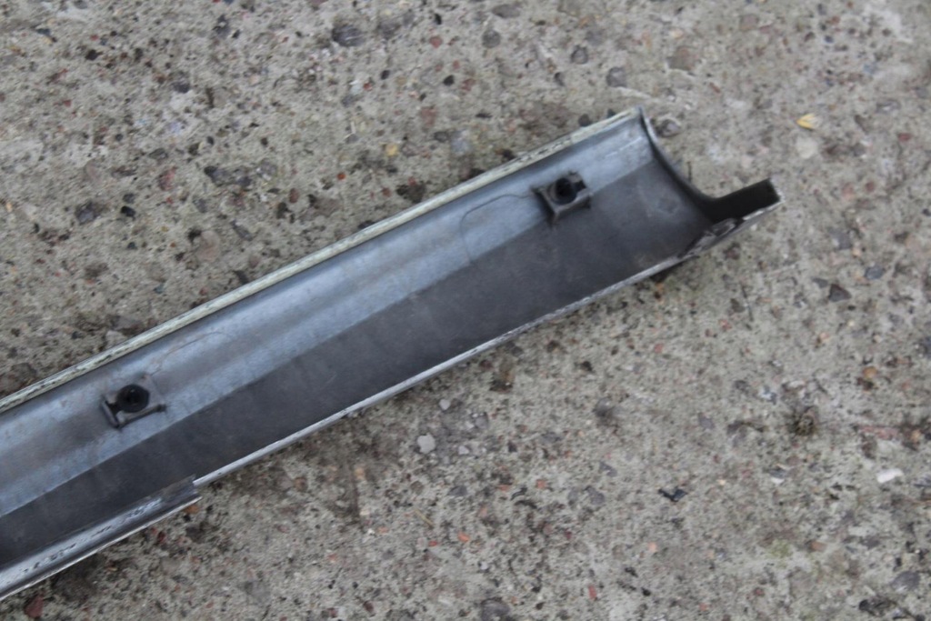 фото №11, Накладка защита порог правая subaru impreza ii gd 05-07 kombi 01g