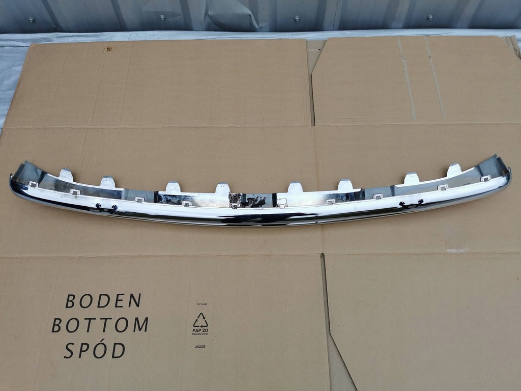 фото №9, Mercedes glb a247 x247 19-23 хром накладка бампера перед a2478855801