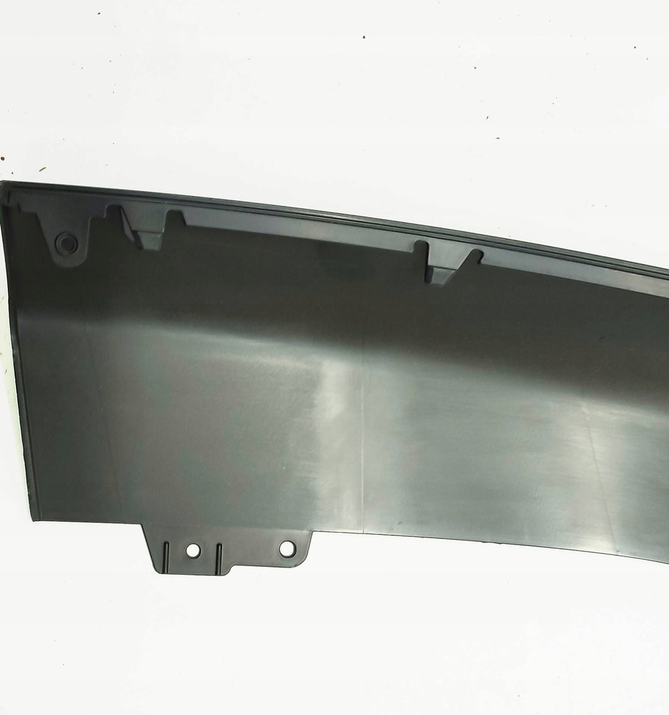 фото №8, Mercedes-benz cla c118 x118 накладка бампера заднего amg