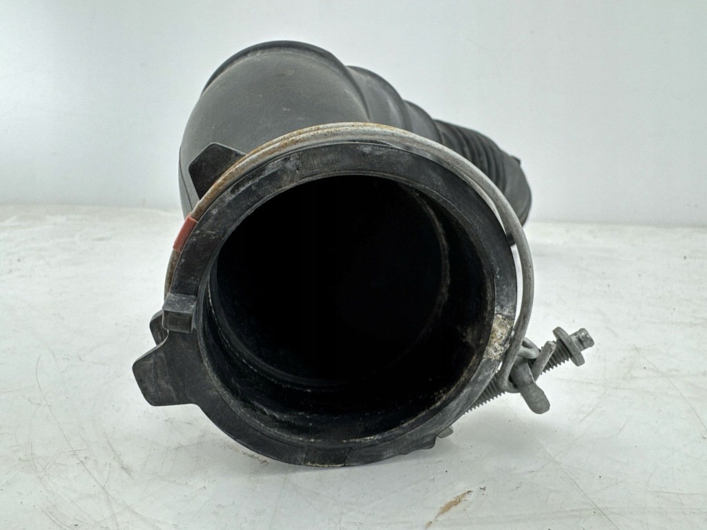 фото №5, Toyota yaris cross 2023 з передній труба / wąż впускний повітря