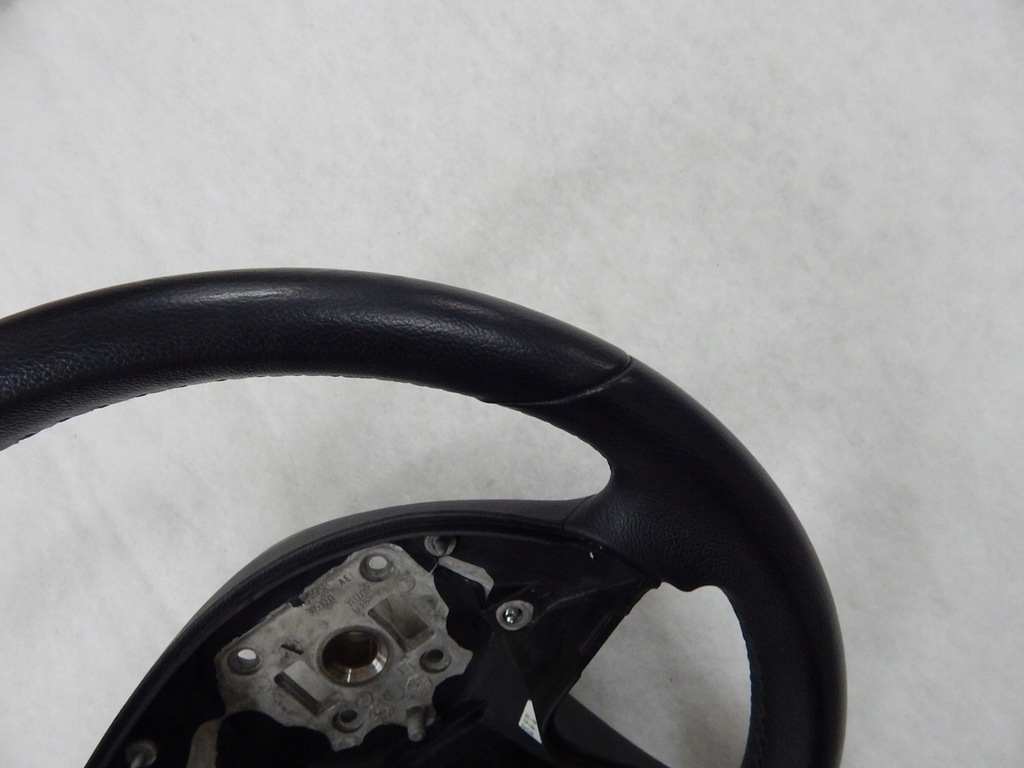 фото №6, Mercedes c-klasa w204 glk x204 - воздуховод кожа oryg a2044600303 ładna