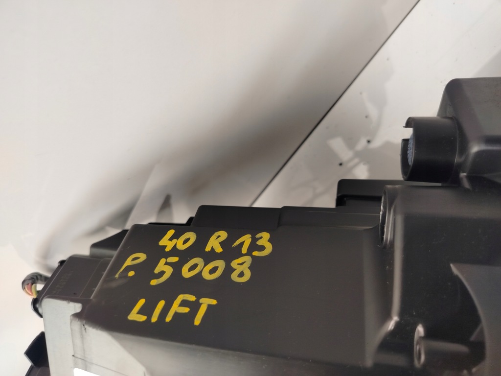 фото №15, Peugeot 5008 3008 i lift 13-17r фара лампа правий перед права передня