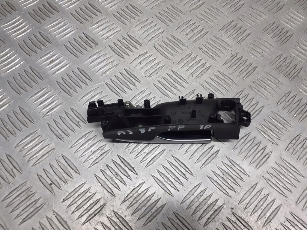 фото №3, Ручка правая передняя внутренняя audi a3 8p