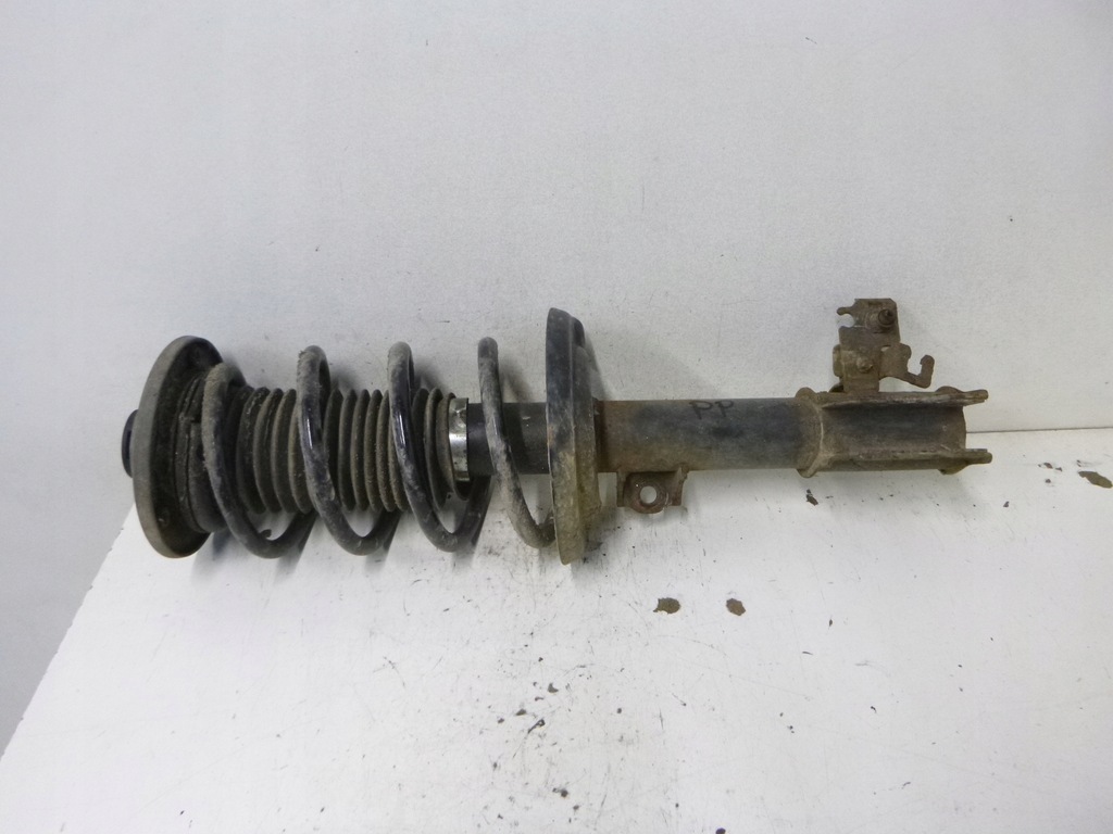 фото №1, Амортизатор перед правий opel signum vectra 2.2 04r