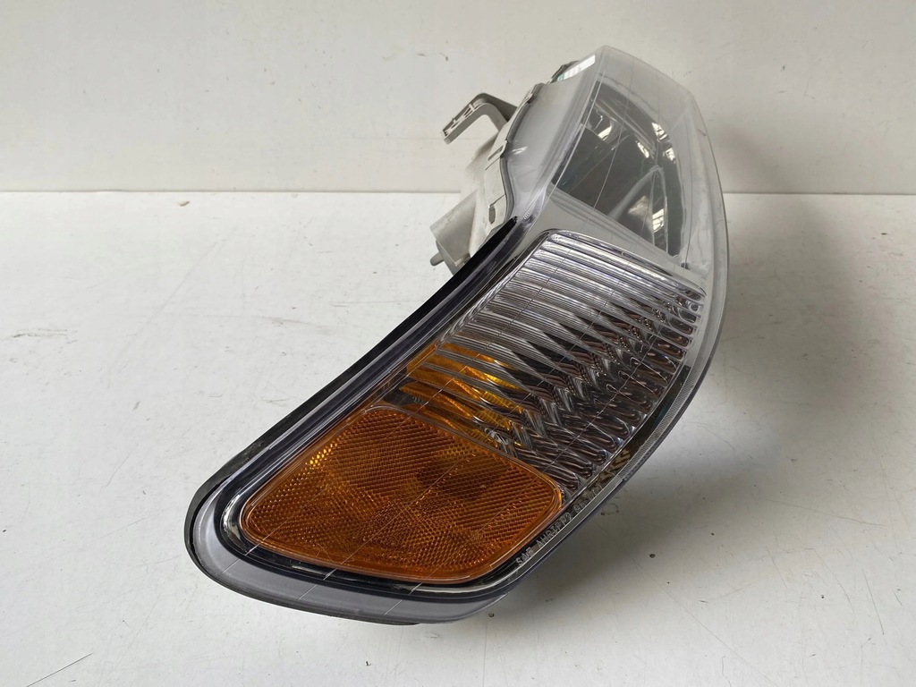 фото №14, Honda odyssey 2010 права сторона лампа передня