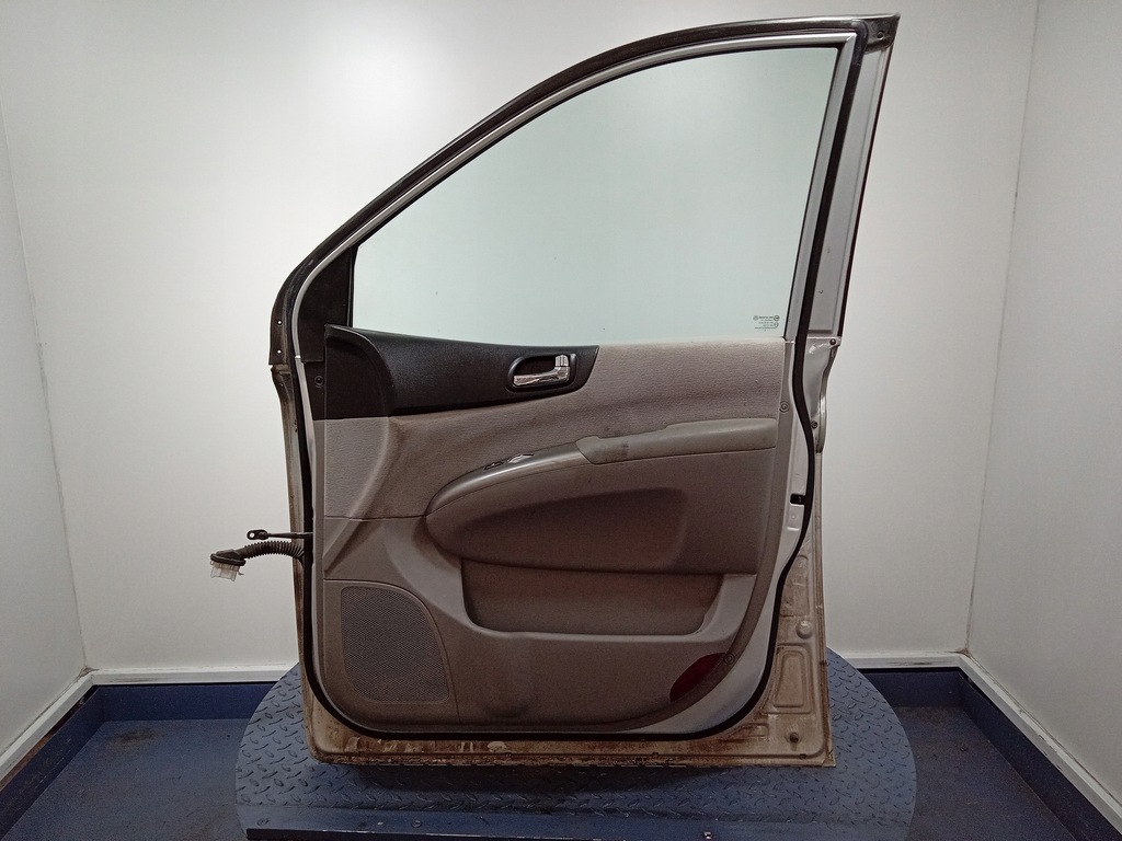 фото №8, Kia carnival ii vq двері перед праве передні