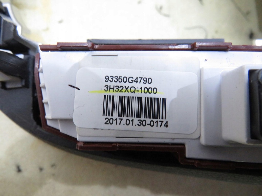 фото №6, Dekor рамка защита домкрата hyundai i30 iii 93350g4790