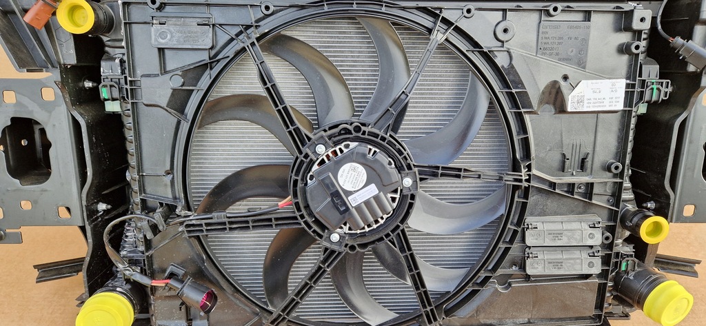 фото №11, Pas передний балка радиатор vw t-roc r 2.0 tsi ideał jak новый kpl