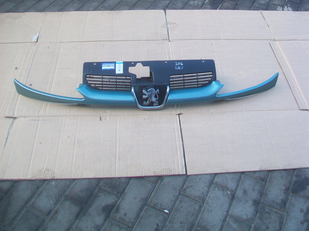 фото №1, Решётка радиатора решётка радиатора peugeot 206 цвет krv