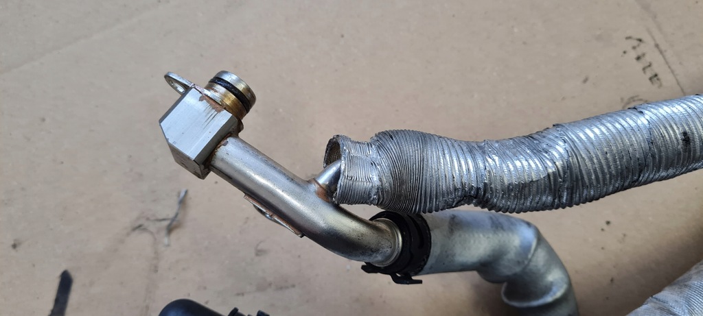 фото №10, S3 8v sedan a3 шланг трубка wody 2.0 tfsi 06k121065q golf vii vw