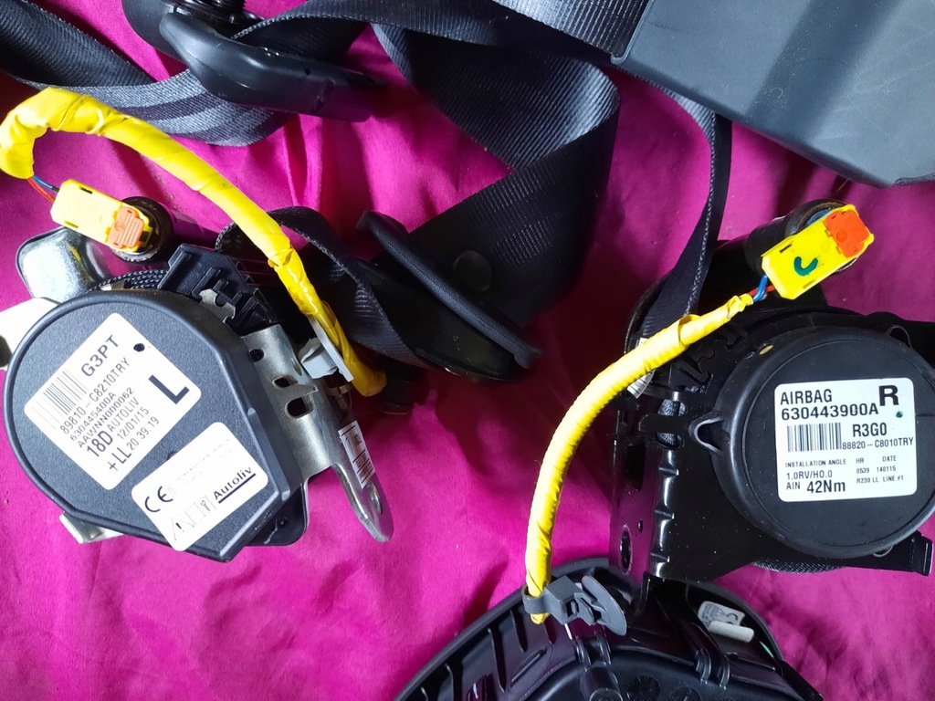 фото №6, Hyundai i20 15- подушка безпеки консоль комплект