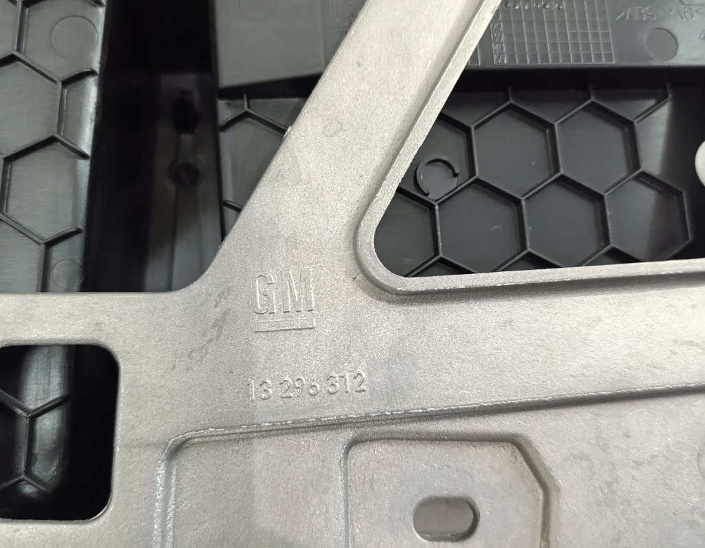 фото №8, Тунель середній підлокітник opel zafira c 498951029 / 13296312