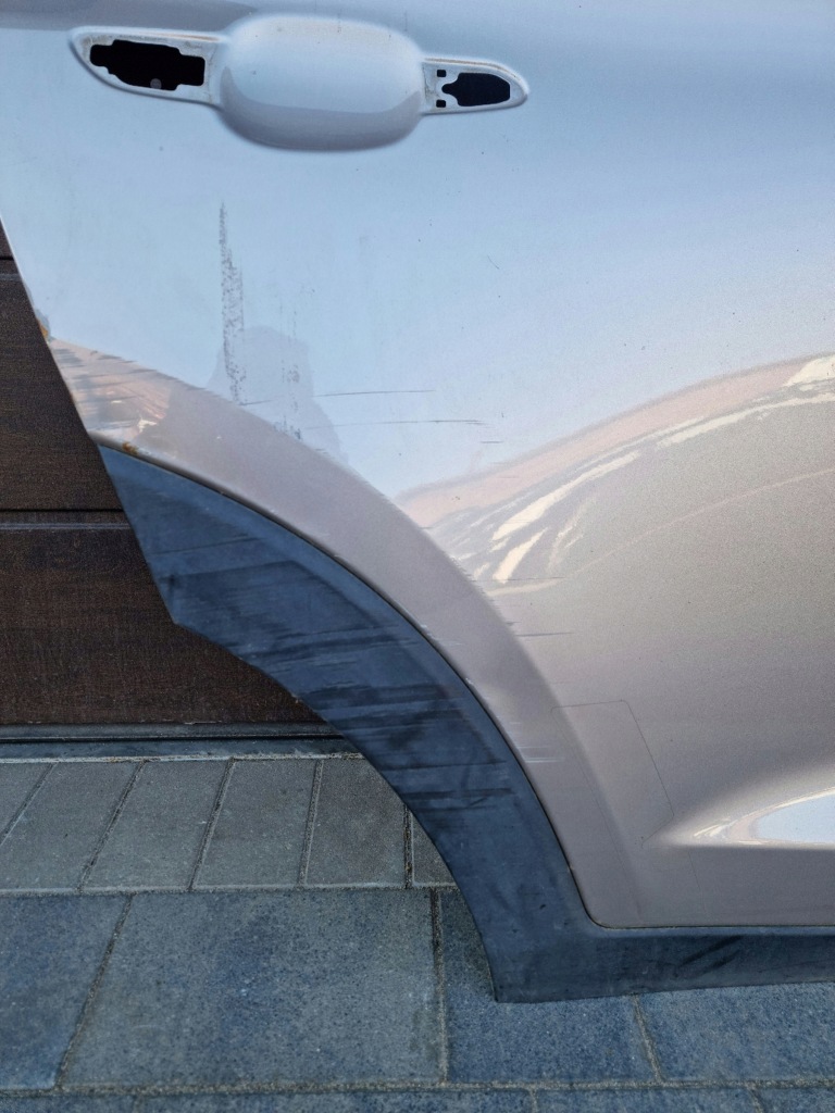 фото №2, Hyundai tucson дверь правое задние задняя
