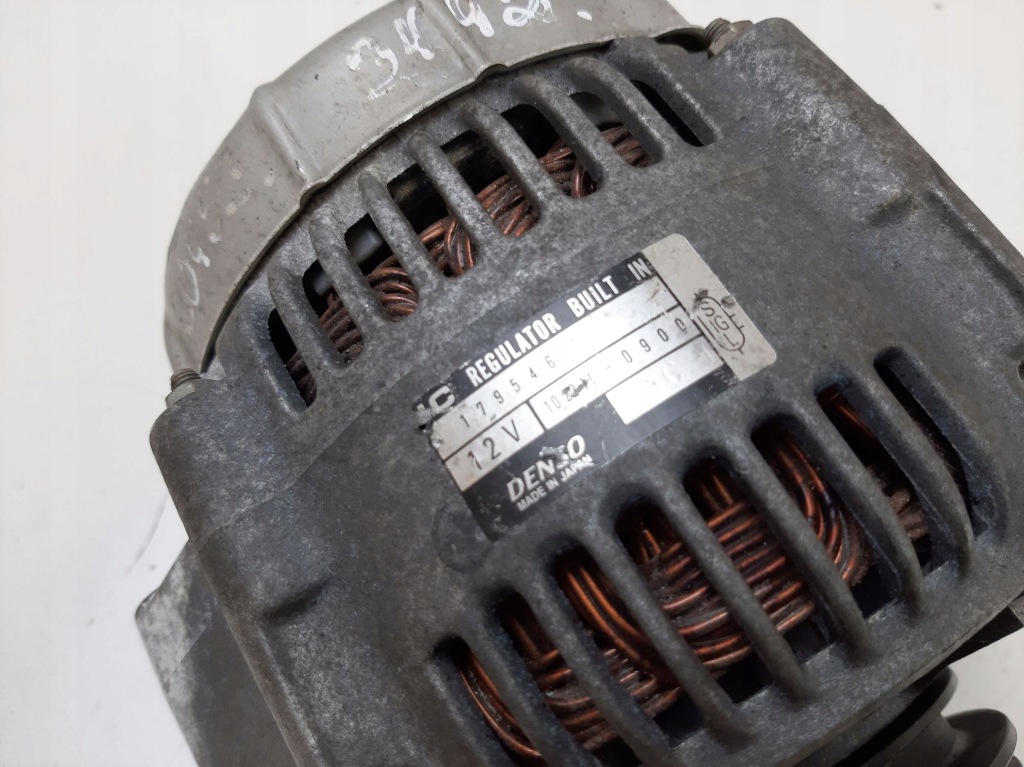 Купити 2002 maserati купе генератор 179546