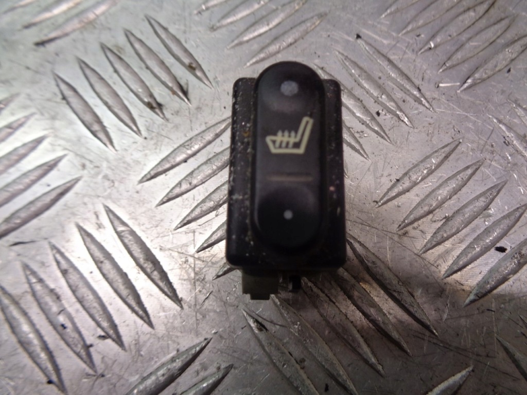 фото №1, Кнопка перемикач підігрів сидіння nissan qashqai 1.5 dci