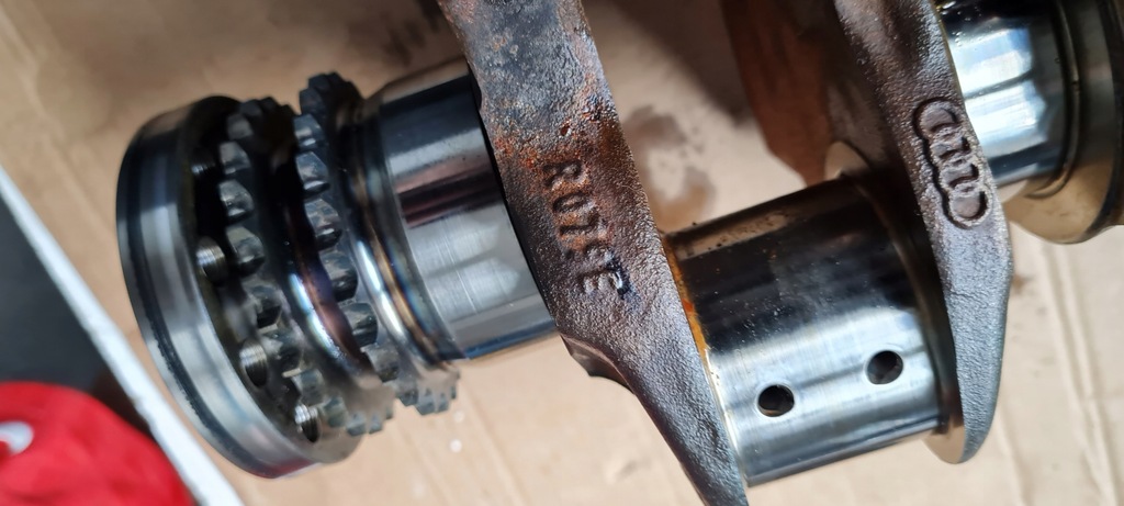 фото №8, S6 c7 4g a6 wał колінчастий номінал 4.0 tfsi ceu ceuc 079101cj s7 4g