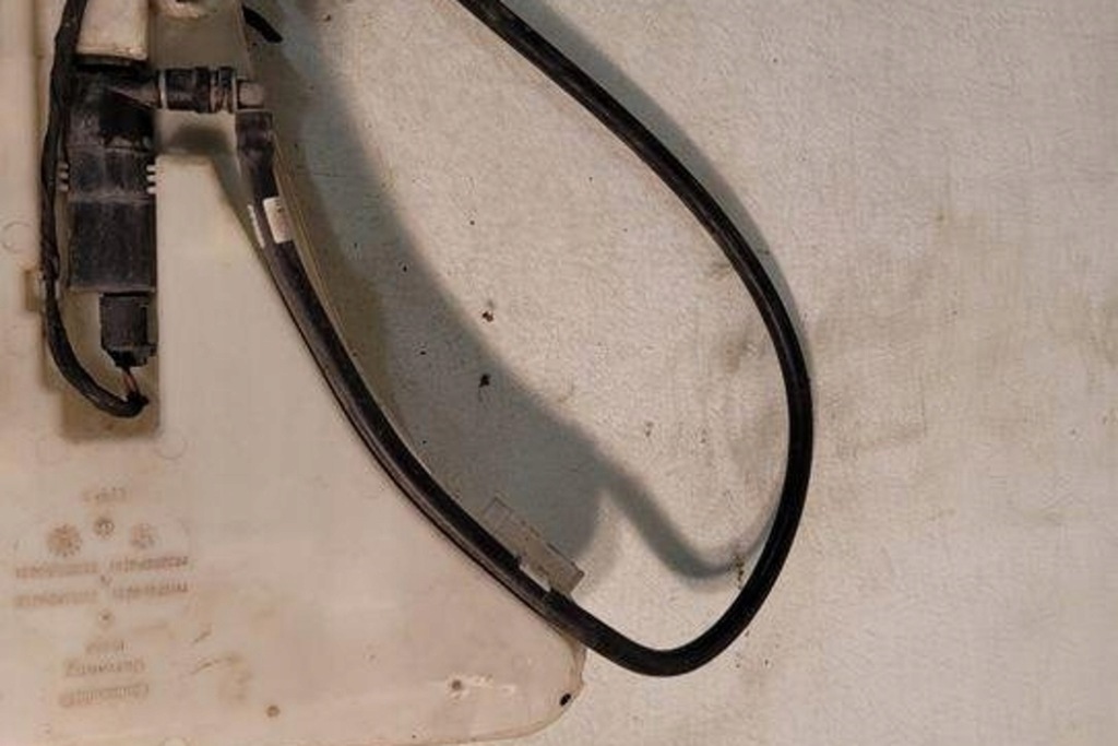 фото №8, Бачок омывателя bmw 7 f01, f02 7178745 4.4l бензиновый 300kw 2011