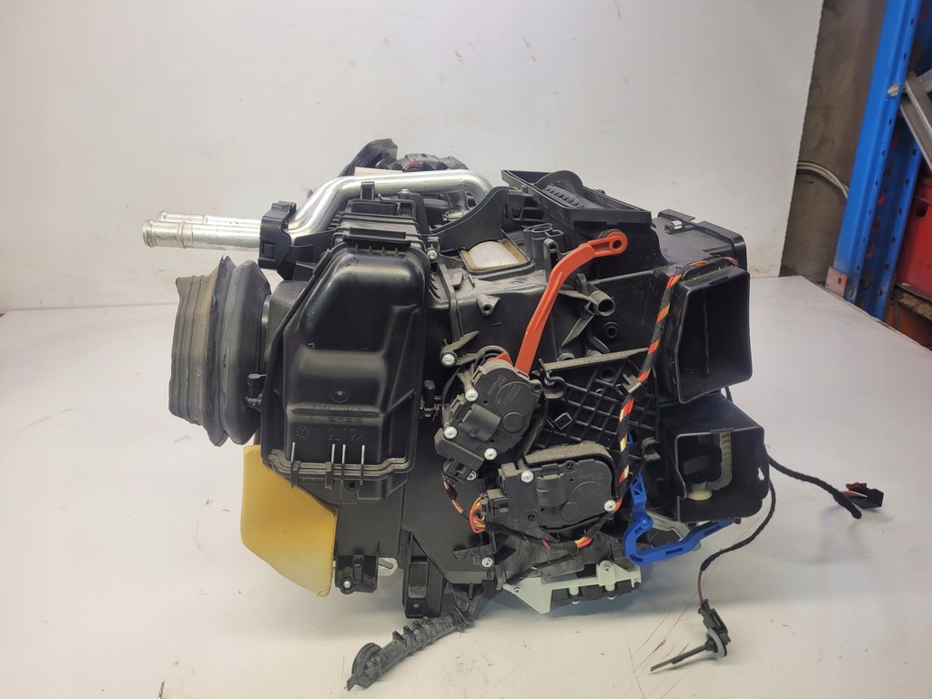 фото №6, Обігрівач комплектна audi a4 b8 q5 8k1820005ar