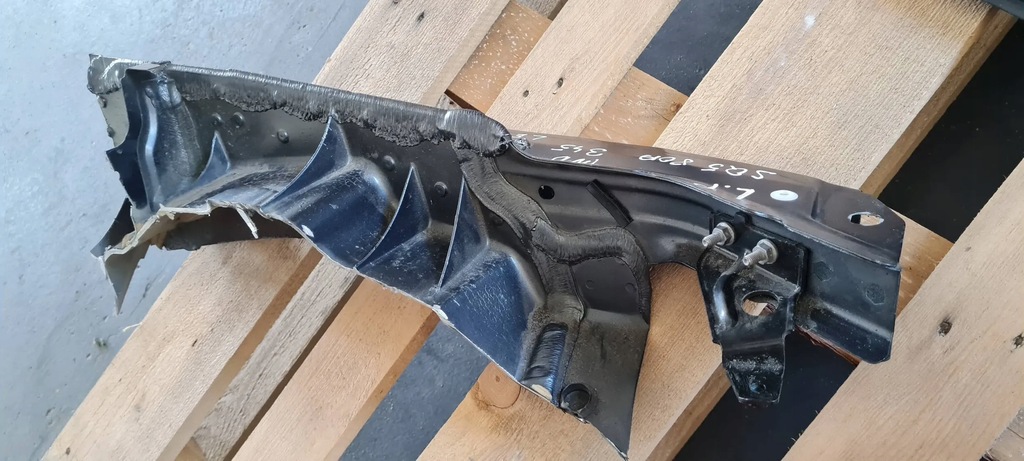 фото №13, Sq5 q5 80a лонжерон носик крыла левый левая перед lz7s