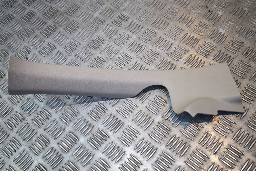 Купить Накладка пластик mercedes glc a2536860200