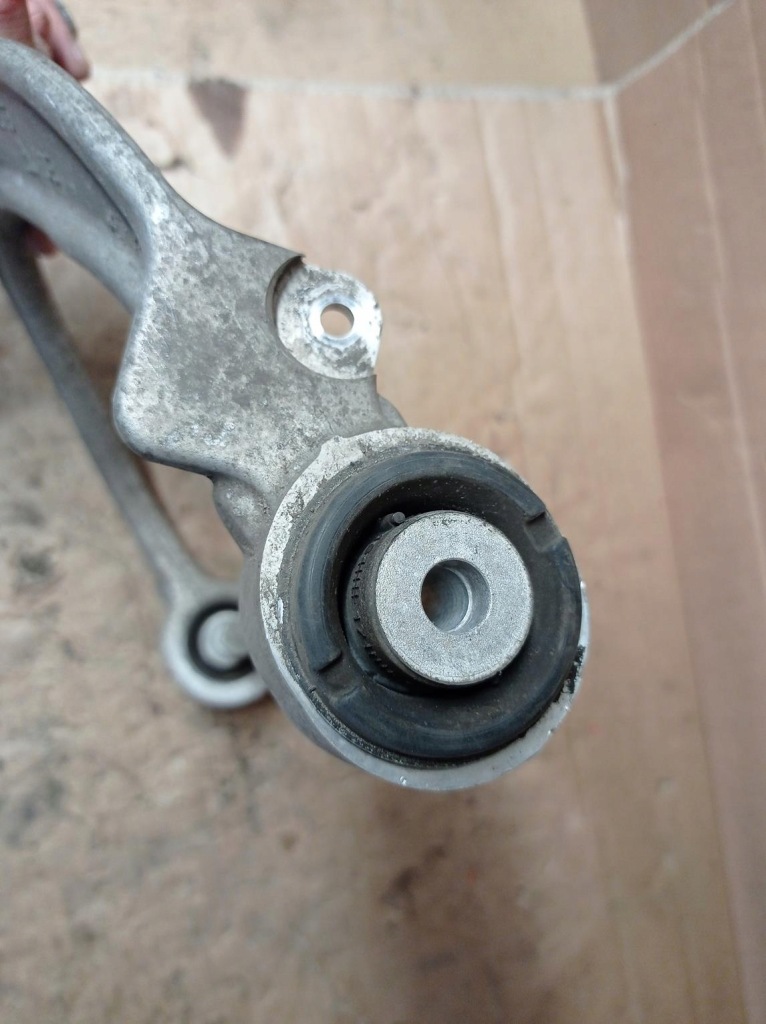 фото №7, Рычаг верхний левый перед bmw x5 f15