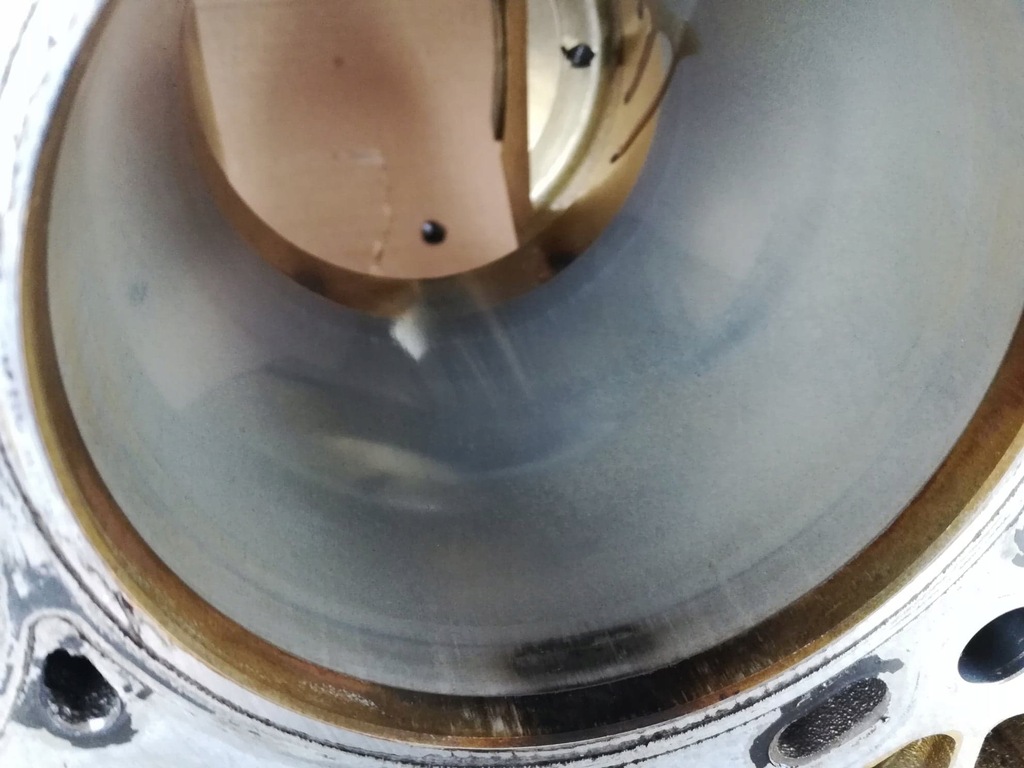 фото №9, Bmw f01 f07 f10 блок двигуна n63b44a 4.4 v8