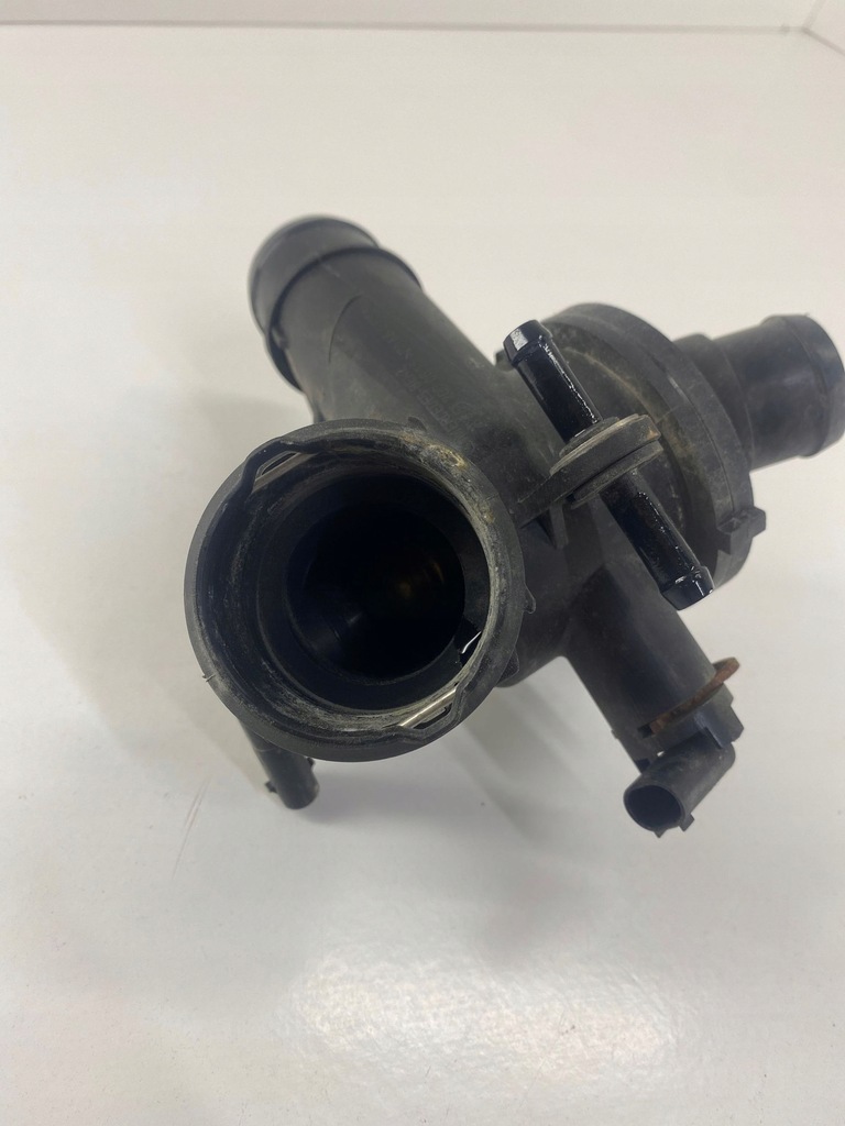 фото №5, Mercedes-benz vito viano w639 2012 термостат / корпус термостата