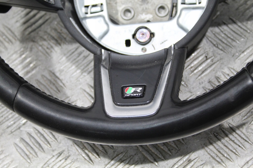 фото №11, Воздуховод мультифункция jaguar f-pace x761