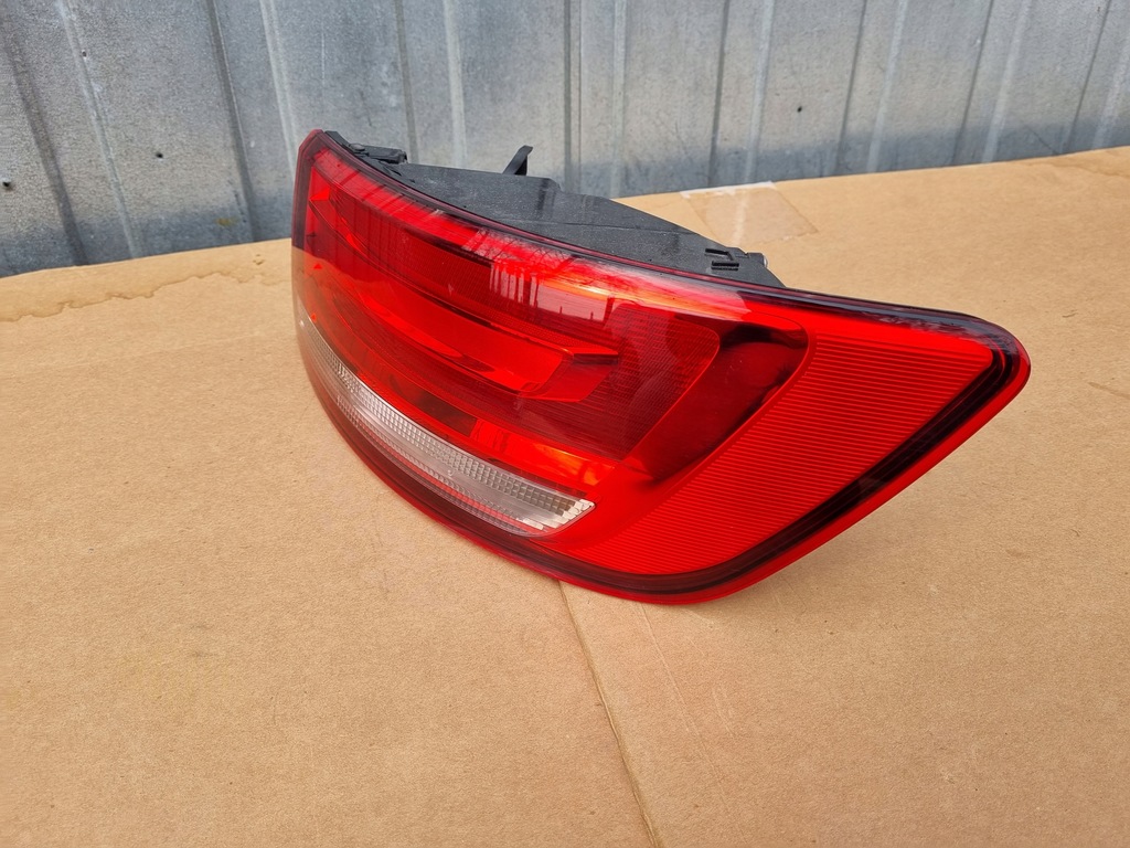 фото №7, Audi a4 b9 sedan лампа задняя правая europa