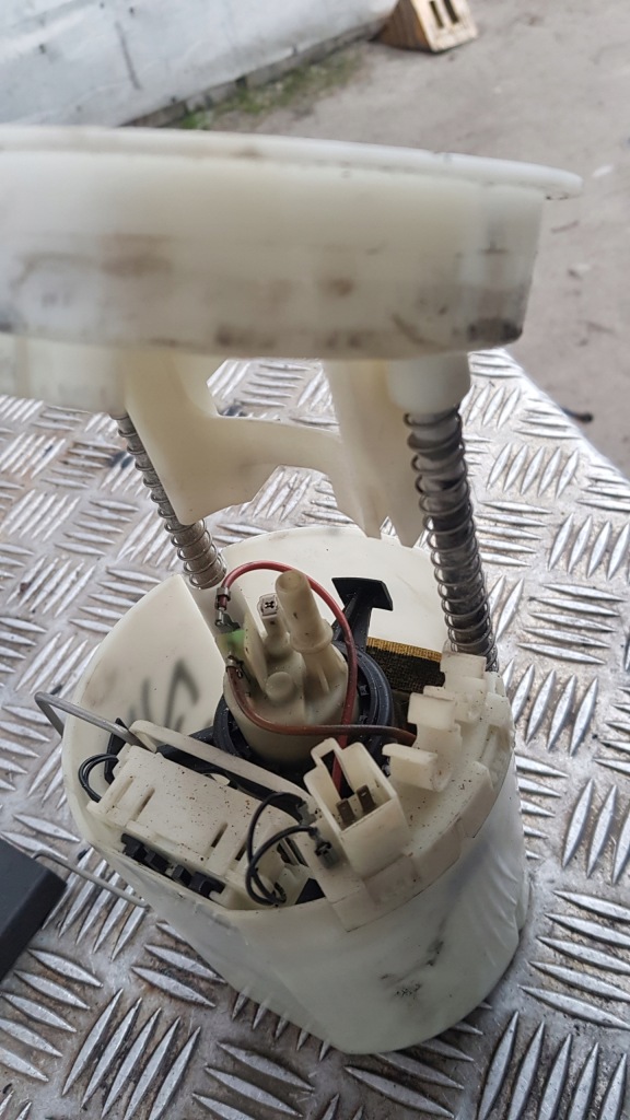 фото №4, Mercedes w211 3.5 насос топлива