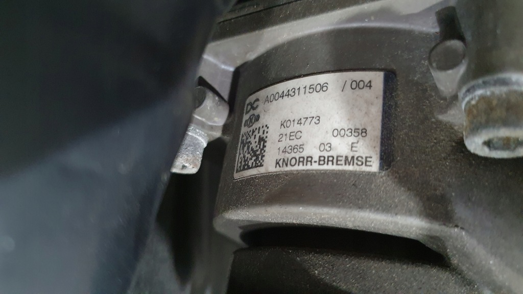 фото №11, Mercedes клапан главный тормоза knorr-bremse k014773