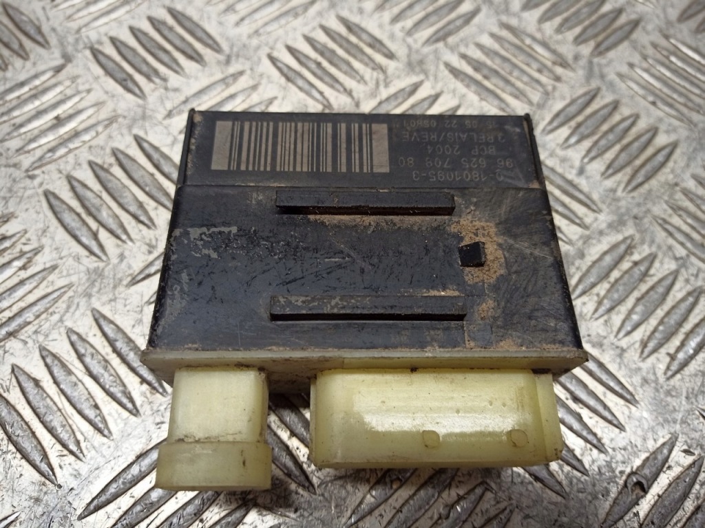 фото №1, Модуль блок управления вентилятора peugeot 308 ii 1.6 hdi 9662570880