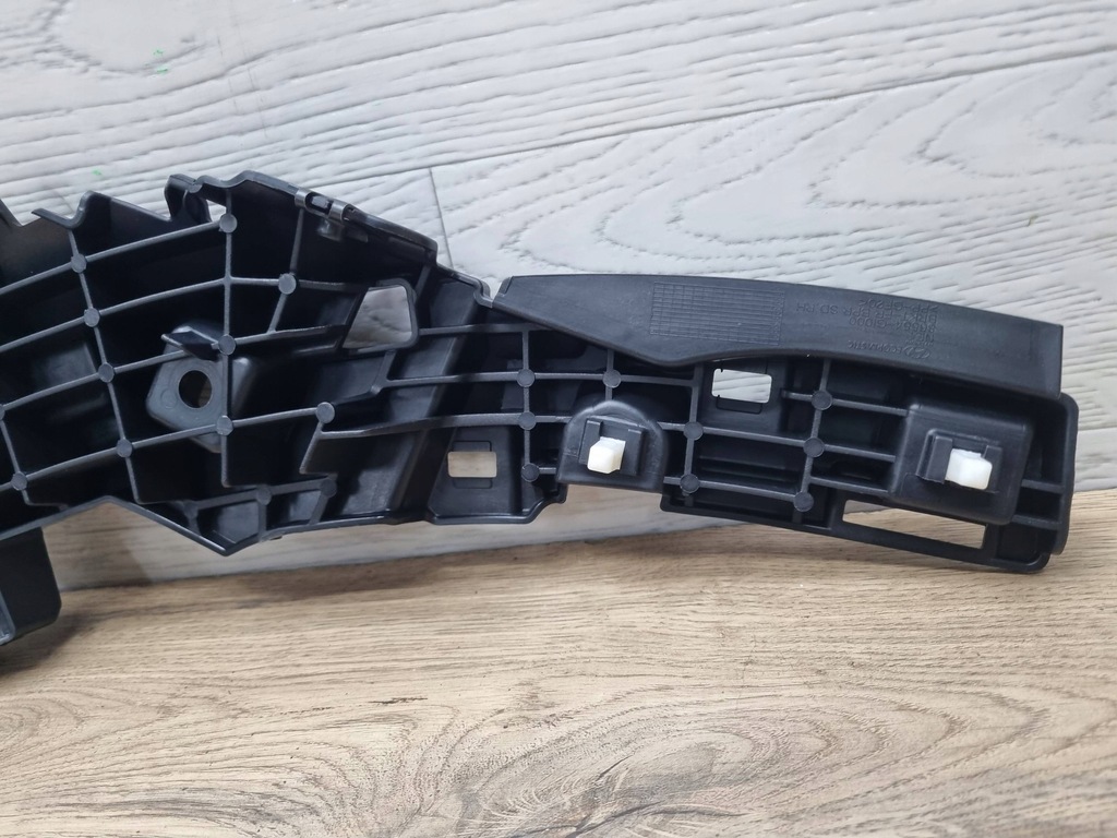 фото №6, Hyundai ioniq 5 2021 перед сторона правая элементы крепёжные