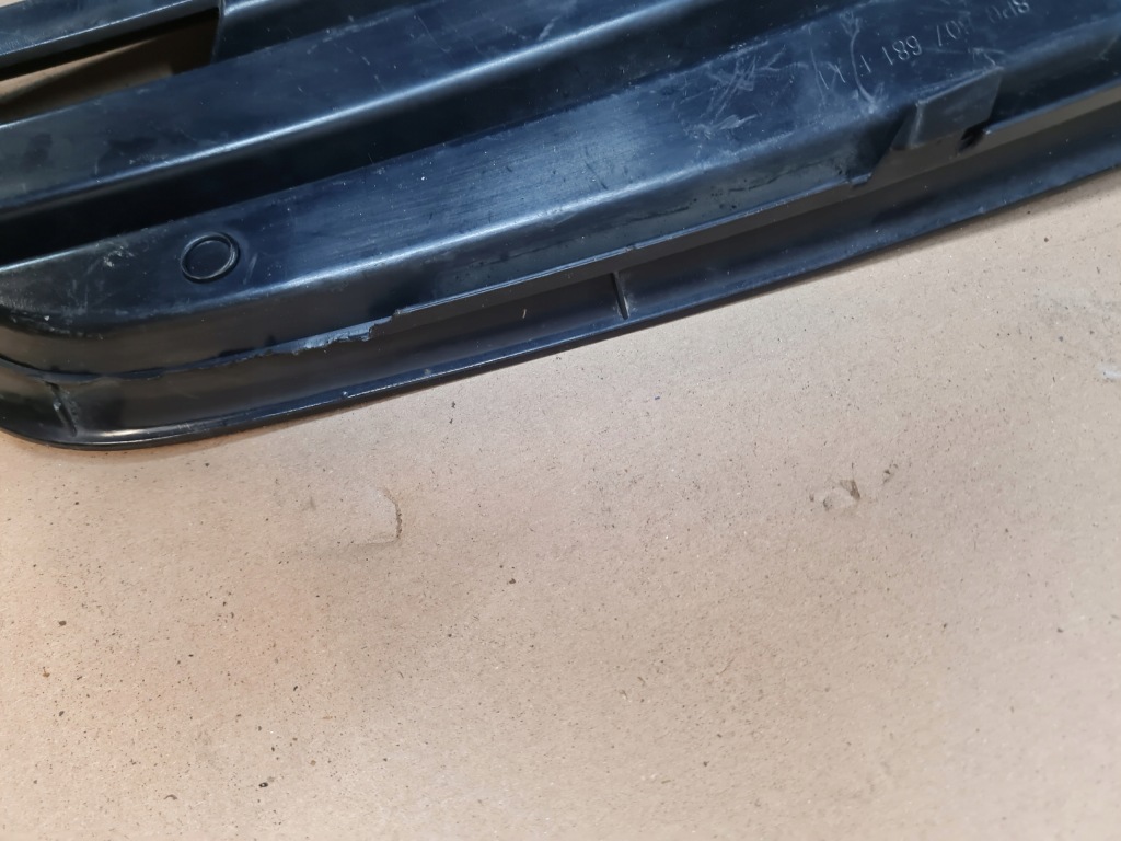 Audi a3 рестайлинг  8p0 решётка левая бампер перед оригинал Недорого