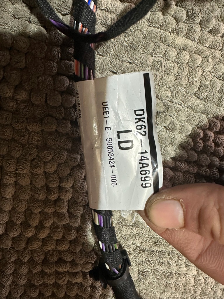 фото №9, Land rover vouge 13-18 джгут трубопровід передній правого сидіння europa